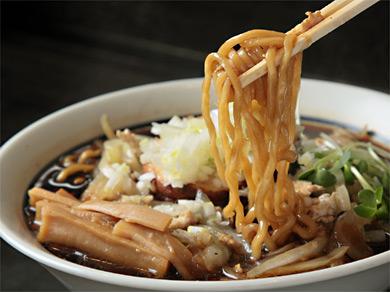 ラーメン工房　じらい屋