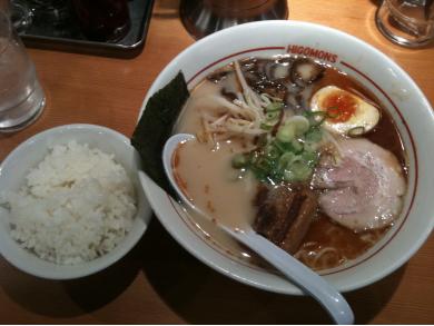 熊本ラーメン　ひごもんず