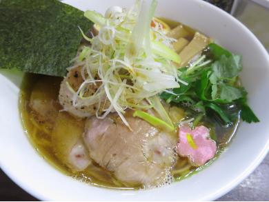 ラーメン愉悦処　似星　鏡花分家