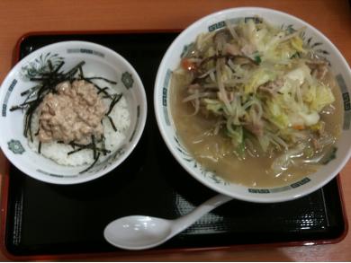 日高屋　国立南口店