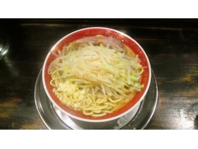 麺でる　多摩センター店　豚の陣