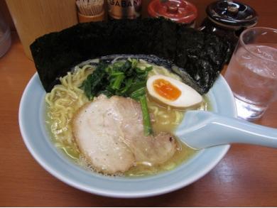 横浜家系ラーメン　新吉家
