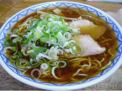ラーメンのまる八