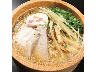 小田原ラーメン　鯵壱北條。