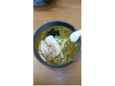 カレーらーめん　じぇんとる麺　伊達店