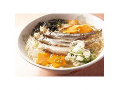 呑み喰い麺や 潮騒