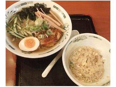 日高屋　蕨東口店