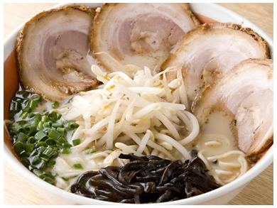 とんこつらーめん　黒豚