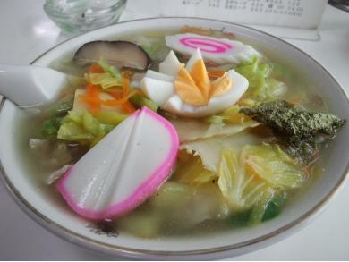 手打ちらーめん　宝亭