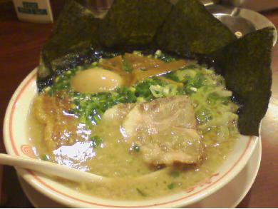 東京とんこつ　とんとら　北本店