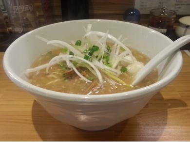 牛骨ラーメン　らぁめんまん