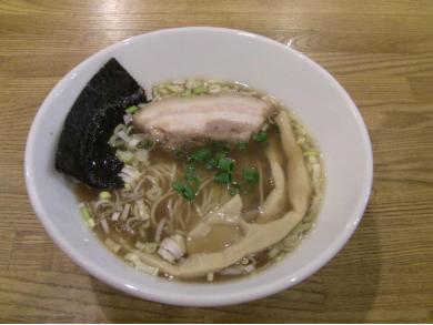 ＲＯＯＳＴＥＲ　NOODLE&WINEBAR　雄鶏