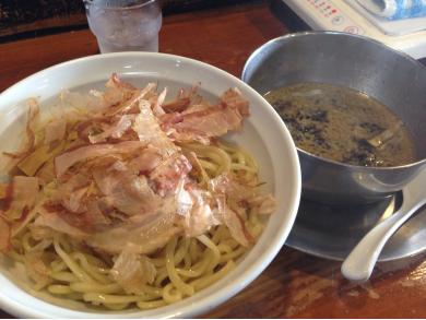 ラーメン　虹ノ麺