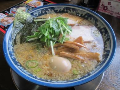 手打ちラーメン　万太郎