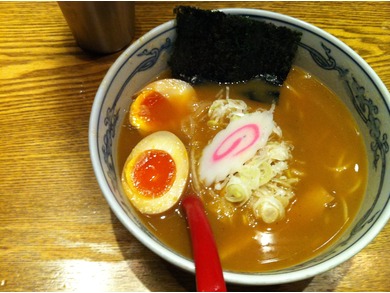 玉ねぎ にぼしらーめん 麺や 六三六 名駅