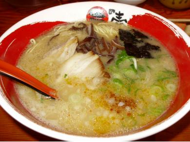 とんこつラーメン　ラの壱　一宮店