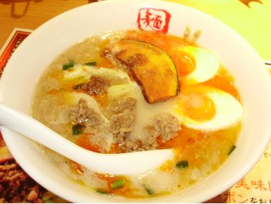 とんこつラーメン　ラの壱　小牧店