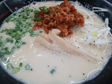 豚骨らーめん　村長さん　福谷店