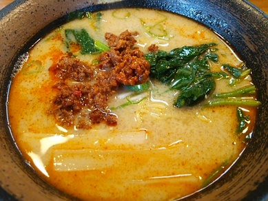 手もみラーメン来楽軒