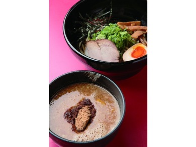 御麺　麦　一等兵　津駅前店