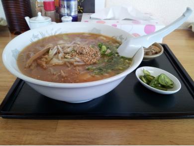 餃子とラーメン　三六