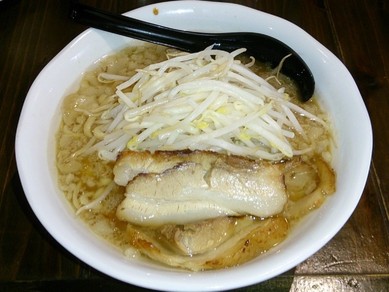 ガッツリ麺　ふじもり　三島店