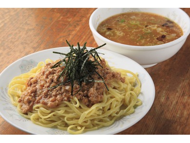 ぶんぶんらーめん