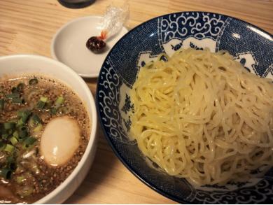 煮干しらあめん燕黒