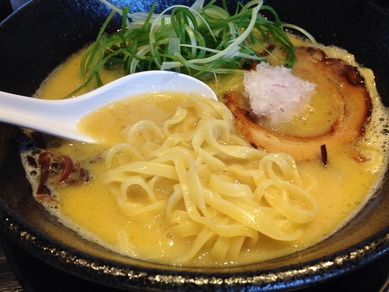 濃極 鹿児島地鶏ラーメン ちらん - CHIRAN - 京橋店