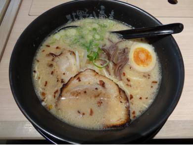 らーめん　北野八番亭　大阪駅前第3ビル店