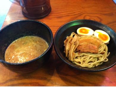 つけ麺　鉄餃子　多聞