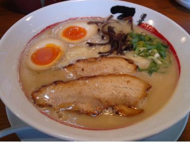 濃厚とんこつラーメン　てっぺい