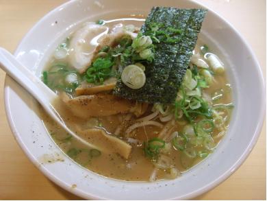 ラーメン 日本一　本店