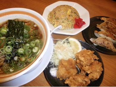 おいしいらーめん八角　太子店