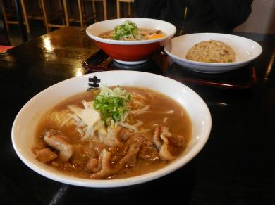 徳島らーめん　まるたか　南あわじ店