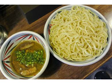 麺鮮醤油房 周月 山口平生店