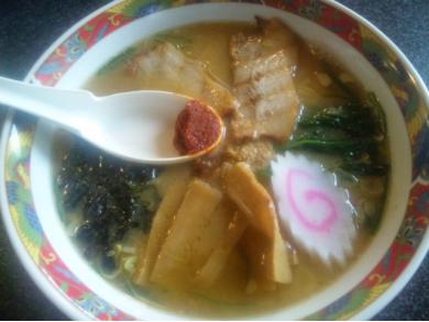 ラーメンななや