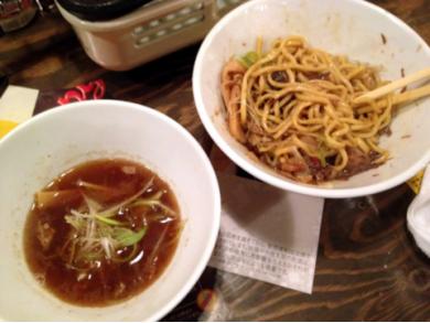 牛骨らぁめん　うしおととら