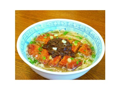 十一屋　鴨部店