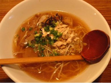 烏骨鶏ラーメン　天照