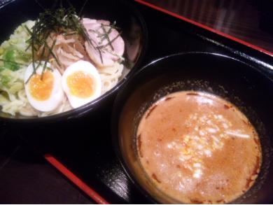 博多つけ麺　御○屋