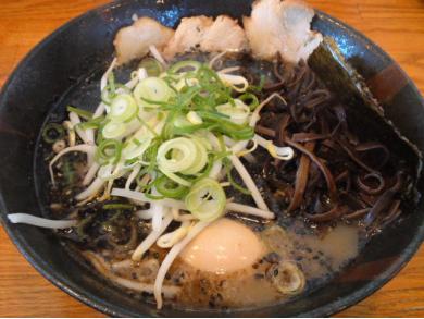 らーめんの革命児　ら～めん　新蔵