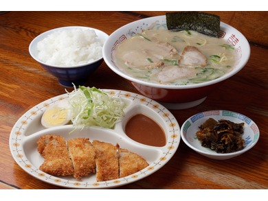 長浜ラーメン三吉