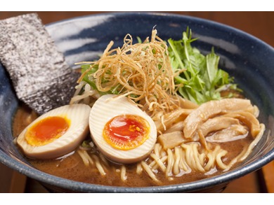 あごだしラーメンあご家　興善町店