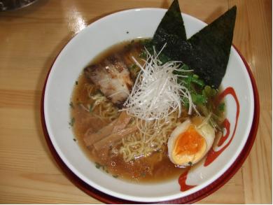 九州醤油ラーメン　エビス屋