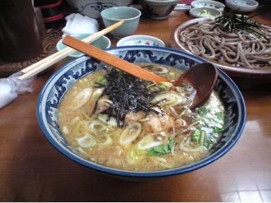 手打ち　水車生そば