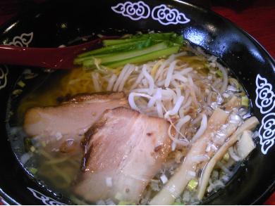 ラーメンく～た　中津店