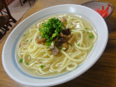 お食事処　おいしん坊