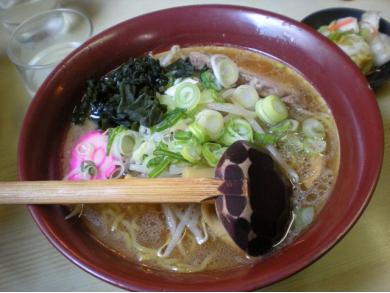 だるまラーメン