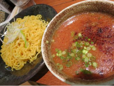 円山　てつや（TETSUYA　BROTHERS）